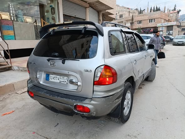 هيونداي سنتافية 2003 - صورة 2