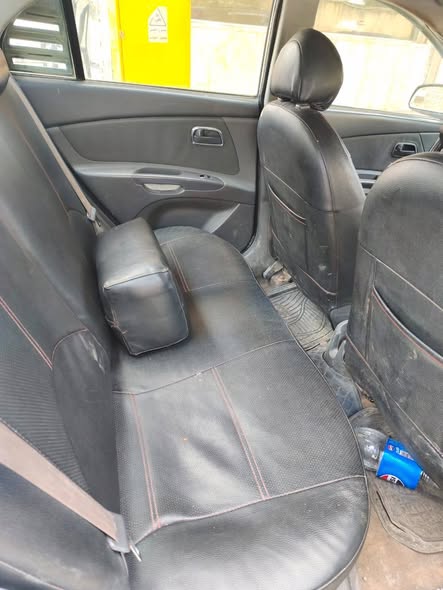 كيا ريو 2009 - صورة 3