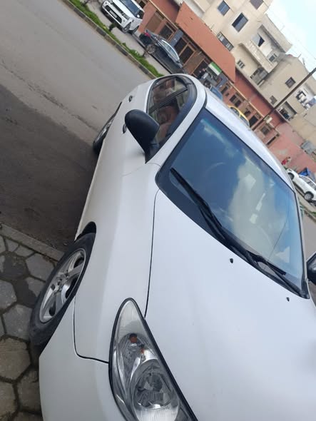 Hyundai افانتي 2007 - صورة 3