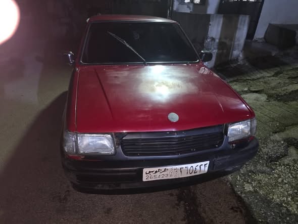 Opel Corsa 1992 - صورة 3