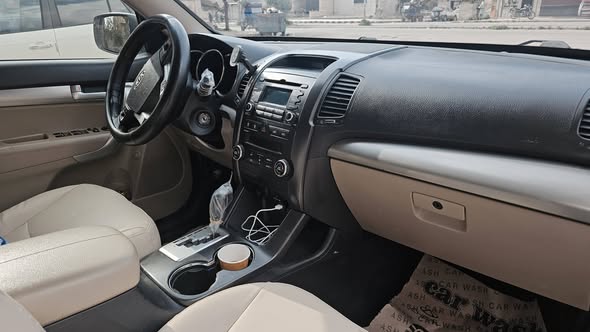 كيا سيرنتو 2012 - صورة 3