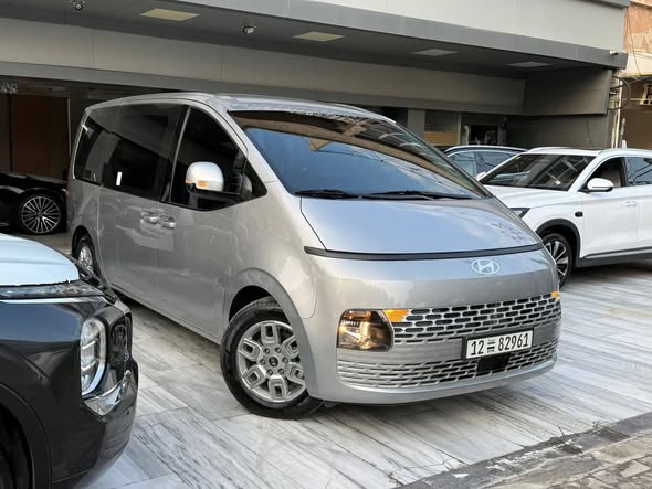 هيونداي ستاريا 2025 - صورة 3