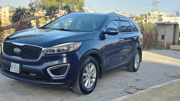 كيا سورينتو 2017 - صورة 1