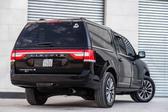 فورد لنكولين نافيجاتور 2017 - صورة 3