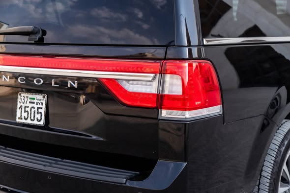 فورد لنكولين نافيجاتور 2017 - صورة 4