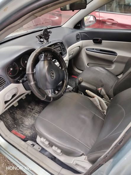 هيونداي فيرنا 2007 - صورة 5