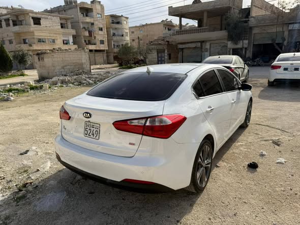 كيا k3 2014 - صورة 1