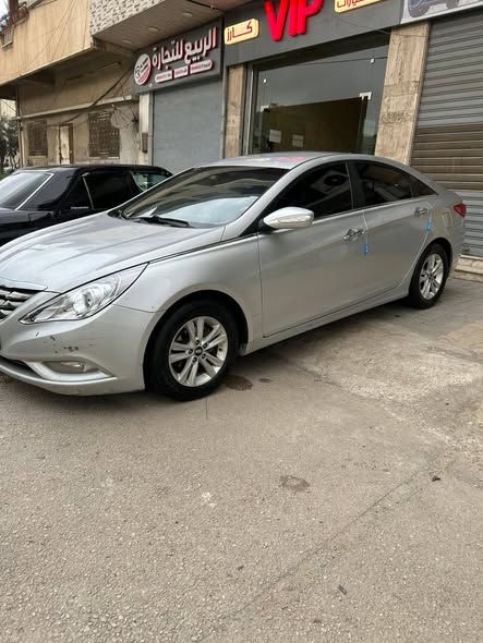 هيونداي سوناتا 2011 - صورة 2