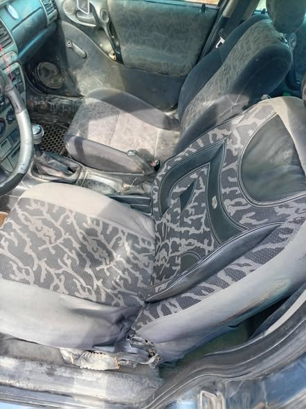 أوبل فيكترا 1998 - صورة 4