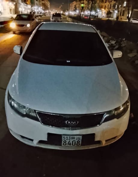 كيا فورتي 2011 - صورة 1