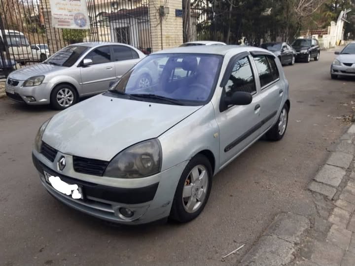 رينو كليو 2004