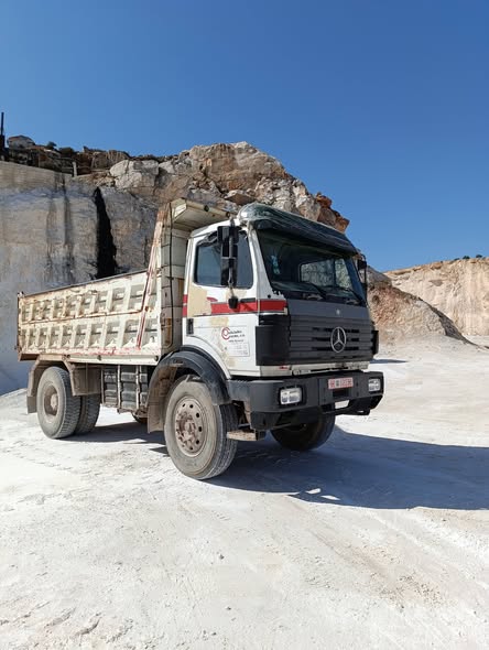 مرسيدس قلاب 1970 - صورة 4