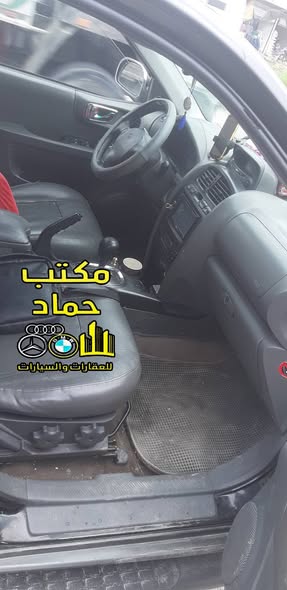 هيونداي سانتافي 2005 - صورة 4