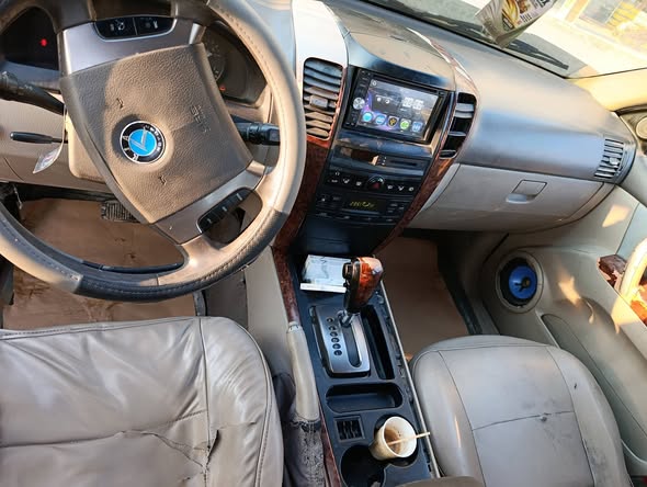 كيا سيرنتو 2002 - صورة 3