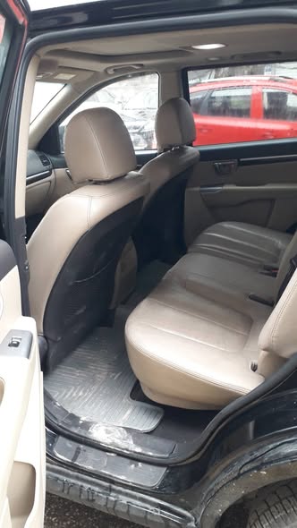 هيونداي سانتافيه 2011 - صورة 5