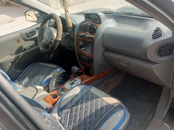 هيوانداي سانتافي 2000 - صورة 3