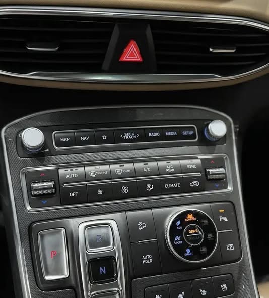 هيونداي سنتافي 2024 - صورة 2