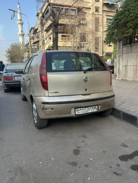 فيات بينتو 2008 - صورة 3