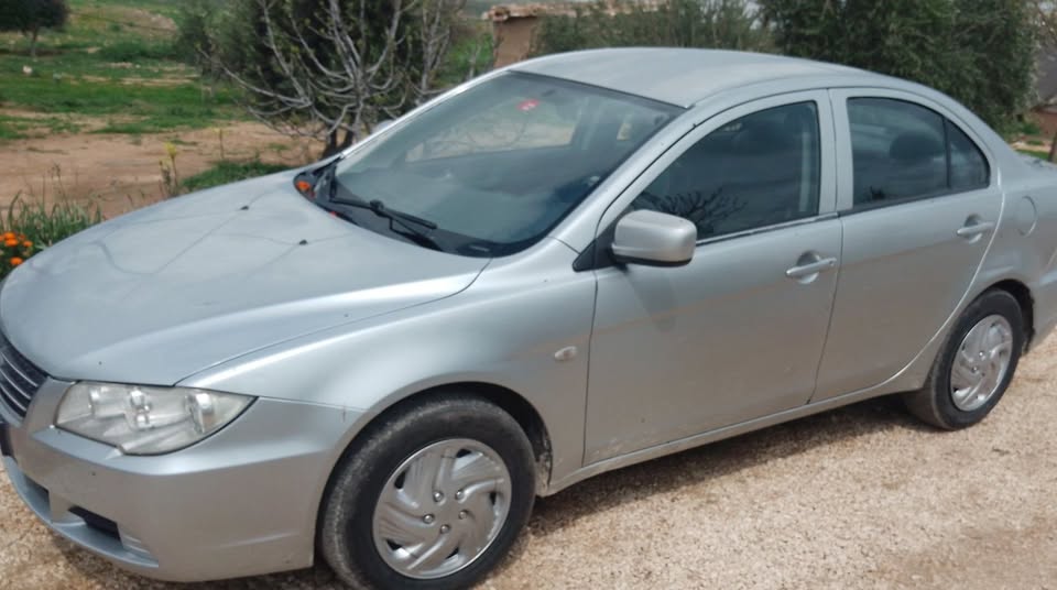 مستبيشي لانسر 2014