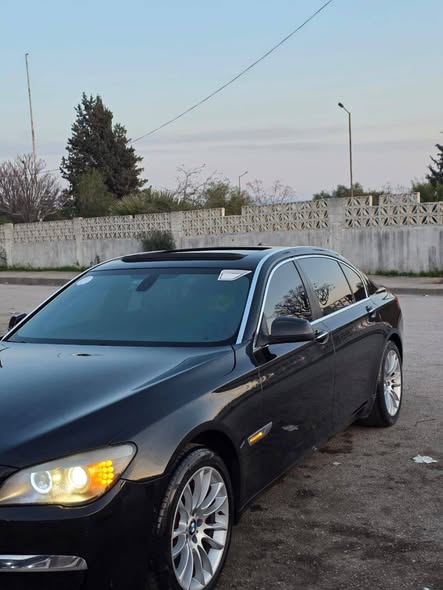 بي إم دبليو 740l 2010 - صورة 2