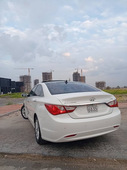 هونداي سوناتا 2011 - صورة 2