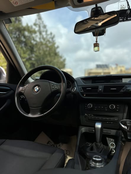 Bmw x1 2011 - صورة 2