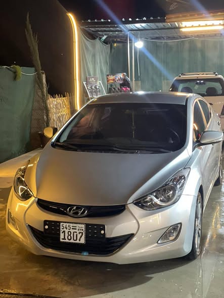 هيونداي افانتي 2014 - صورة 1