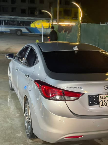 هيونداي افانتي 2014 - صورة 3