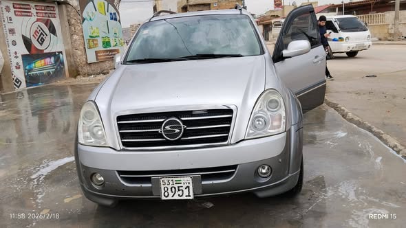 سونغ يونغ Rexton 2011 - صورة 1