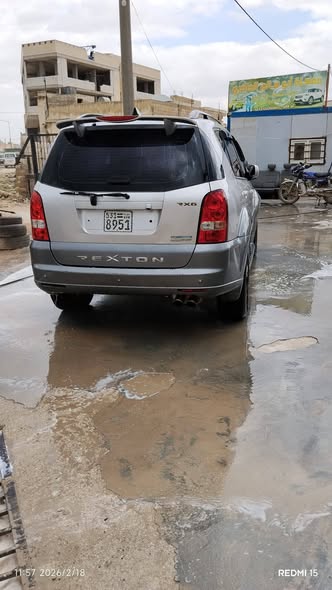 سونغ يونغ Rexton 2011 - صورة 3