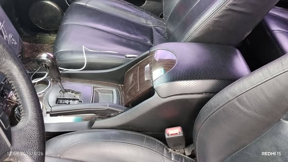 سونغ يونغ Rexton 2011 - صورة 5