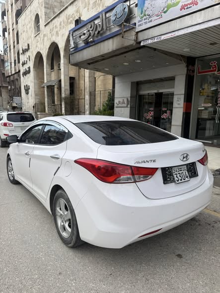 Hyundai افانتي 2014 - صورة 4