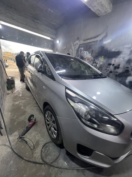 كيا كارنز 2015 - صورة 3