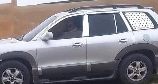 هيونداي سانتافي 2005 - صورة 1