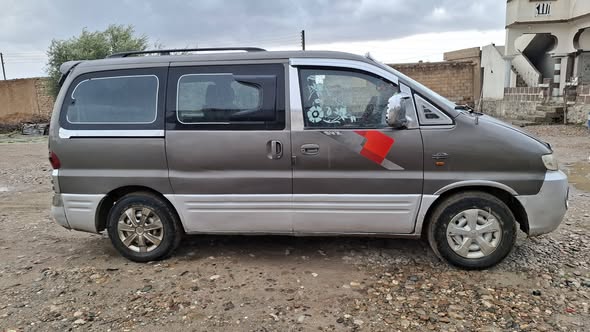 هيونداي H100 2002 - صورة 1