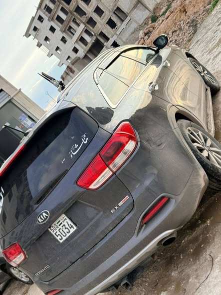 كيا سورينتو 2016 - صورة 3