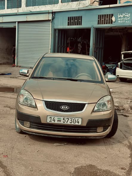 كيا ريو 2009 - صورة 1