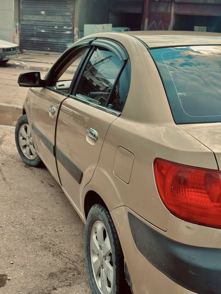 كيا ريو 2009 - صورة 3