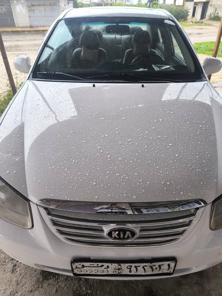 كيا سيراتو 2007 - صورة 3