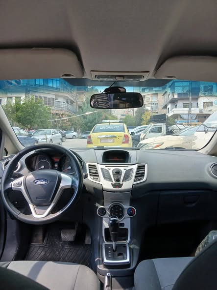 فورد فيستا 2009 - صورة 3