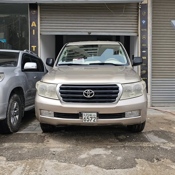 تويوتا لاند كروزر 2008 - صورة 1