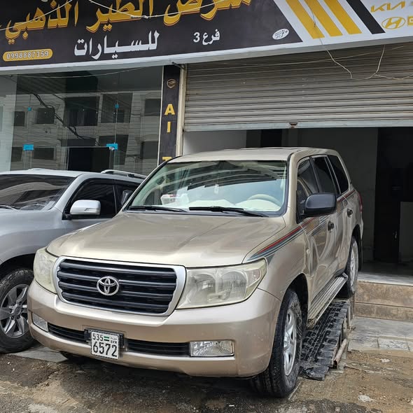 تويوتا لاند كروزر 2008 - صورة 3