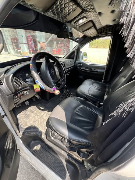 هيونداي H1 2006 - صورة 5