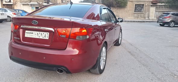 كيا فورتي 2010 - صورة 5