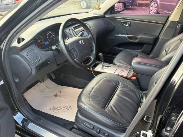 هيونداي ازيرا 2011 - صورة 3