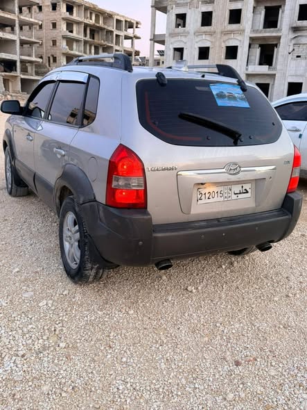 هيونداي توسان 2007 - صورة 2