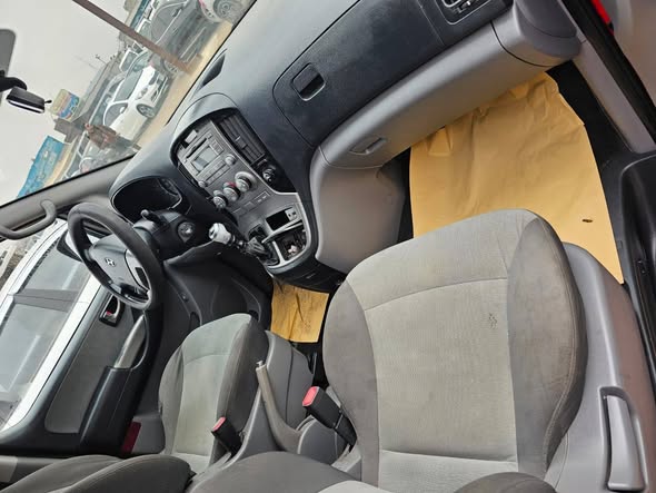 هيونداي H1 2013 - صورة 4