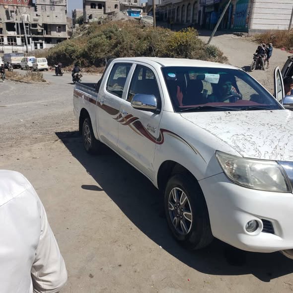 تويوتا هايلكس 2013 - صورة 2