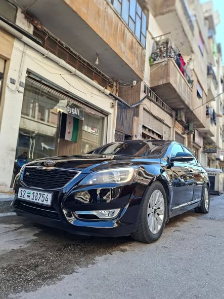 كيا كادينزا k7 2011 - صورة 1