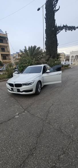 بي ام دبليو 328 2015